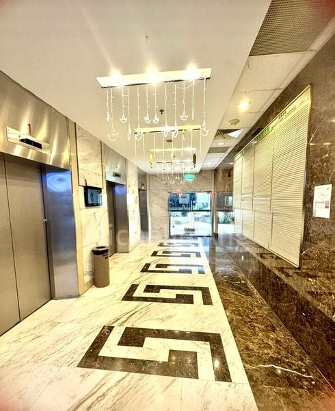 Office for Sale: Sultan Plaza - Image 2