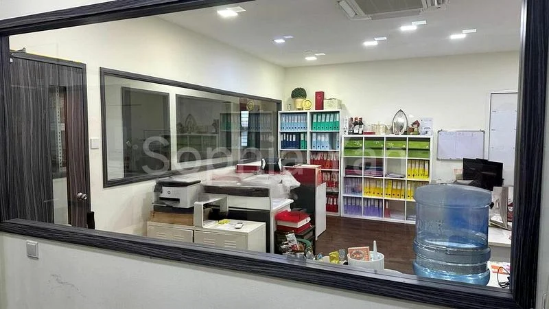 Light Industrial (B1) for Sale: Zervex, 1,500 Sq Ft Unit, on Station Road, Brierley Hill - Image 4