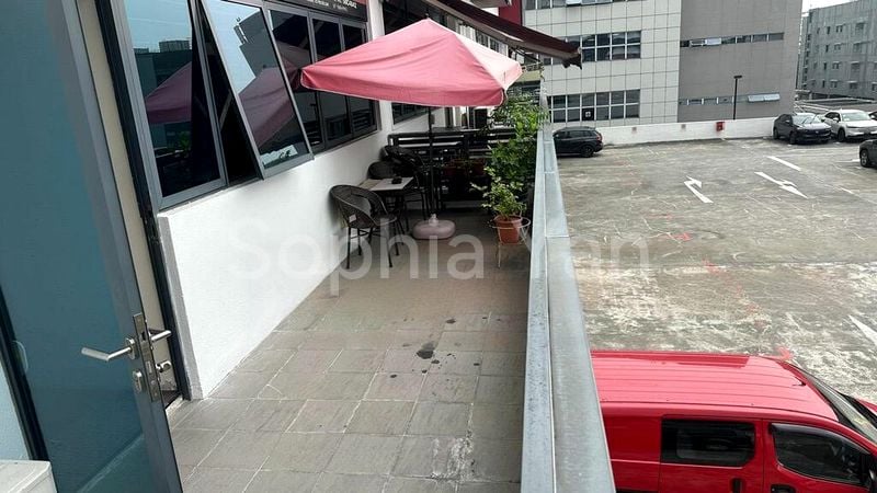 Light Industrial (B1) for Sale: Zervex, 1,500 Sq Ft Unit, on Station Road, Brierley Hill - Image 1