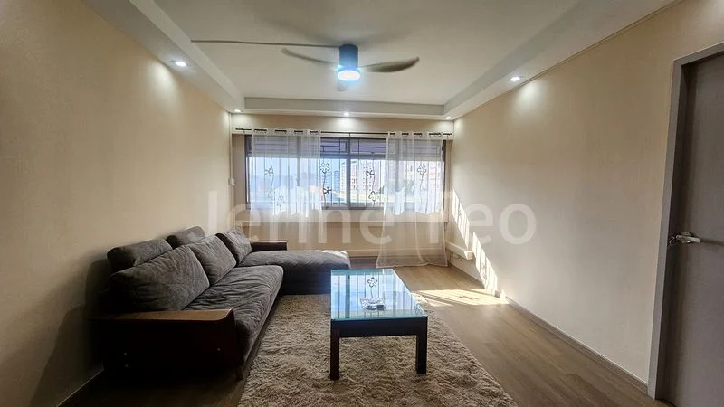 4 Room (4A) HDB for Rent in  191 Pasir Ris Street 12 - Image 1