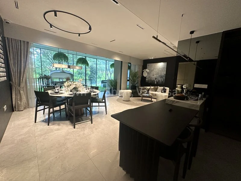 4+1 Bed Executive Condo for Sale in  Altura - Image 2