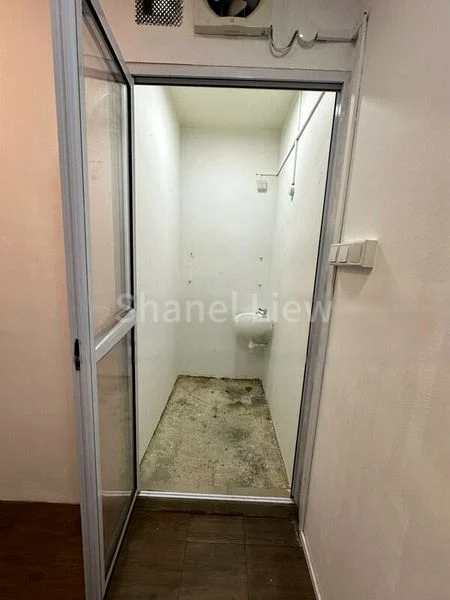 Shop / Shophouse for Rent: Suites on Bukit Timah - Image 3