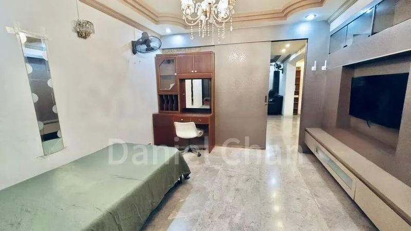 Maisonette HDB for Sale in  893A Tampines Avenue 8 - Image 2