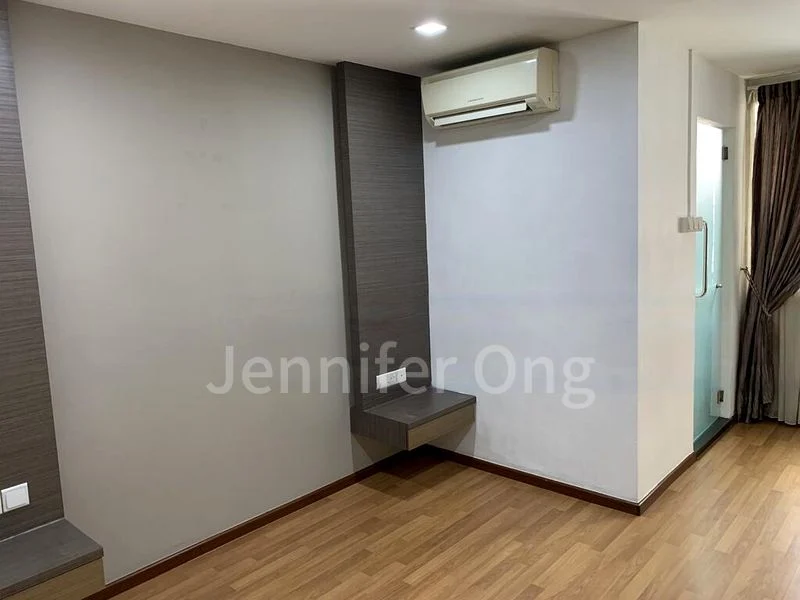 4 Room (4A) HDB for Sale in 13 Toh Yi Drive - Image 5