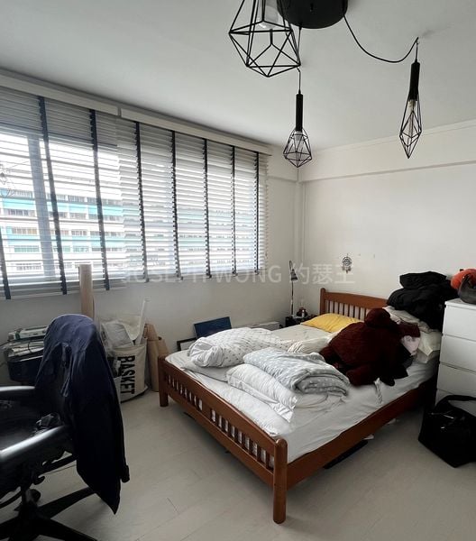 5 Room (5I) HDB for Sale in  842 Tampines Street 82 - Image 5