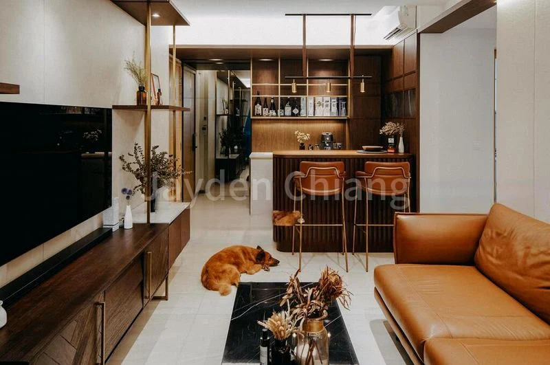 3 Bed Executive Condo for Sale in  The Vales - Image 3