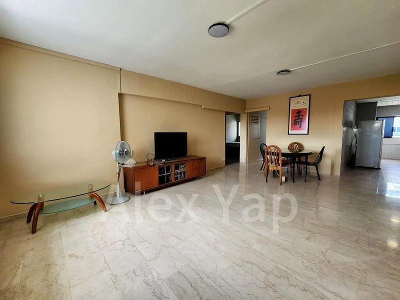 4 Room (4A) HDB for Rent in  141 Tampines Street 12 - Image 1