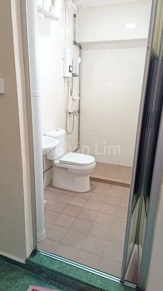 Master Room (HDB) for Rent in  515 Jelapang Road - Image 4