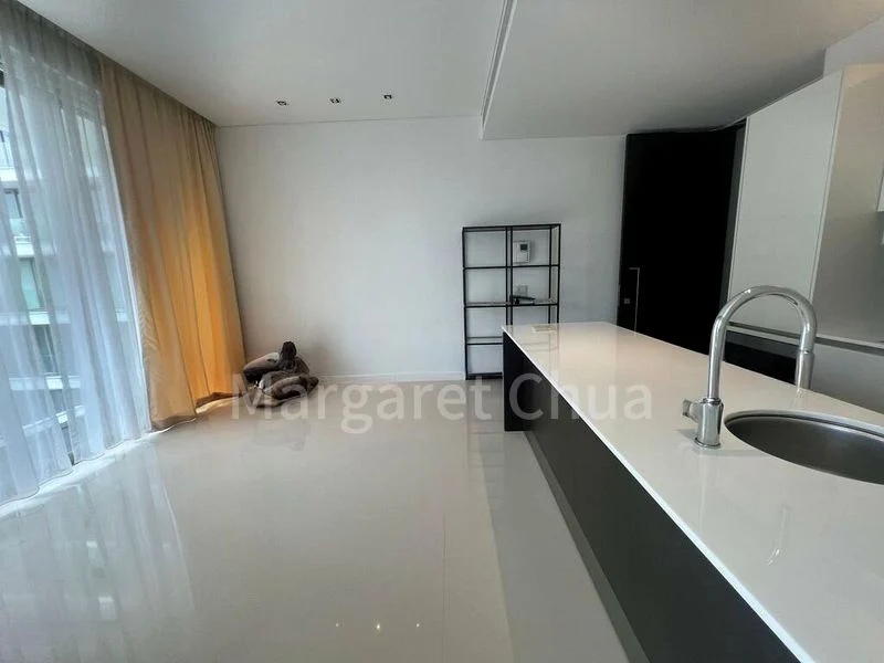 1 Bed Apartment (Condo) for Rent in  Scotts Square - Image 4