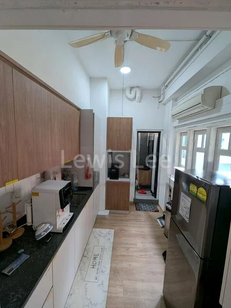 Shop / Shophouse for Rent: Chinatown 牛车水 Tourist hotspot 游客热点 - Image 12