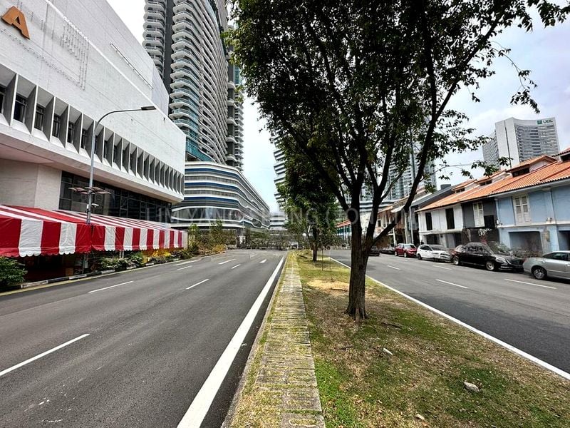 Food & Beverage for Sale: Sultan Plaza - Image 4