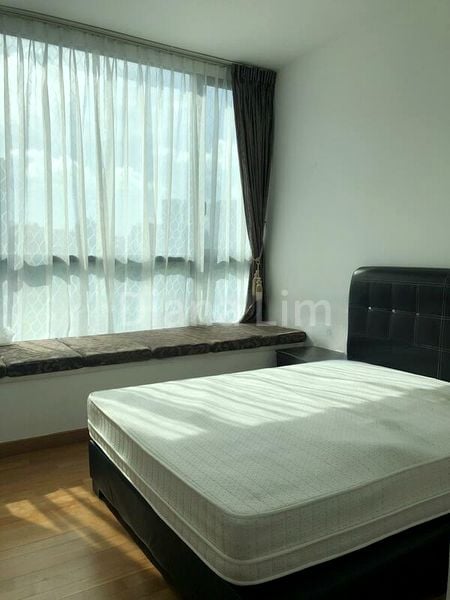 4 Bed Condo for Rent in  Montebleu - Image 12