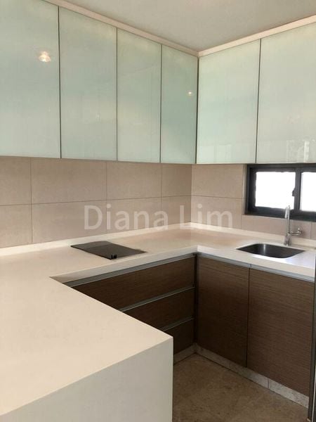 4 Bed Condo for Rent in  Montebleu - Image 2