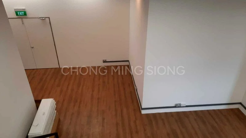 Office for Rent: Two well-fitted business spaces, 675/700 sq ft, near Bartley MRT - Image 34