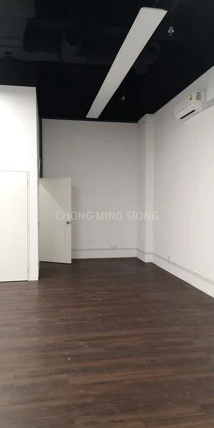 Office for Rent: Two well-fitted business spaces, 675/700 sq ft, near Bartley MRT - Image 7
