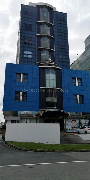 Office for Rent: Two well-fitted business spaces, 675/700 sq ft, near Bartley MRT - Image 46