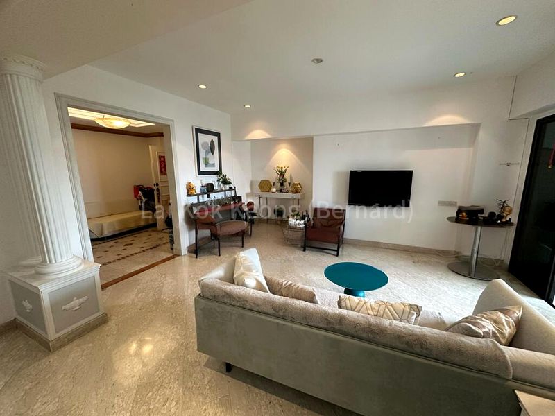 Executive HDB for Sale in  677 Choa Chu Kang Crescent - Image 9