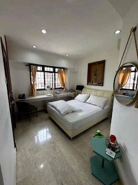 Executive HDB for Sale in  677 Choa Chu Kang Crescent - Image 12