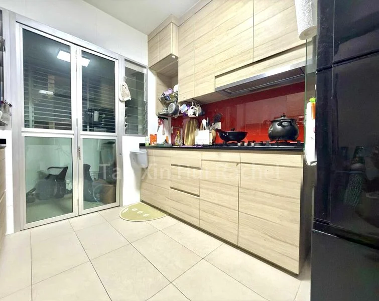 4 Room (4A) HDB for Sale in  449B Bukit Batok West Avenue 9 - Image 4