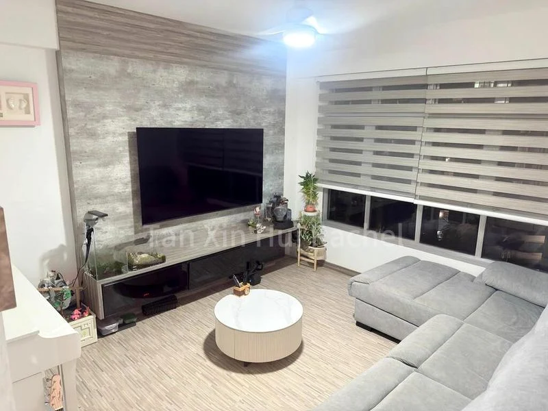 4 Room (4A) HDB for Sale in  449B Bukit Batok West Avenue 9 - Image 2