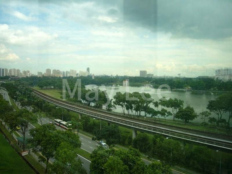 3 Bed Condo for Rent in The Lakeshore - Image 2