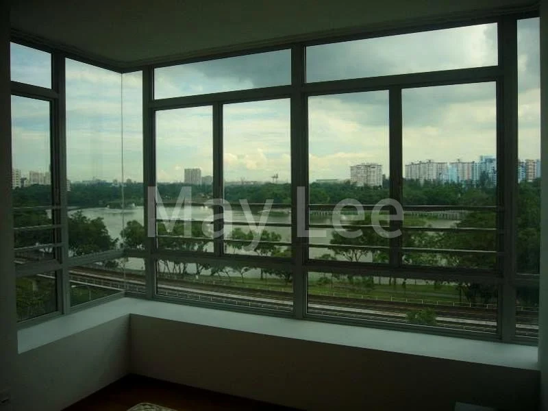 3 Bed Condo for Rent in The Lakeshore - Image 1