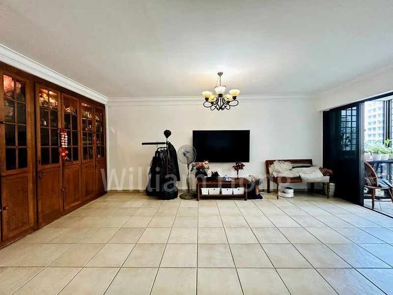 5 Room (5I) HDB for Sale in 203B Compassvale Road - Image 13