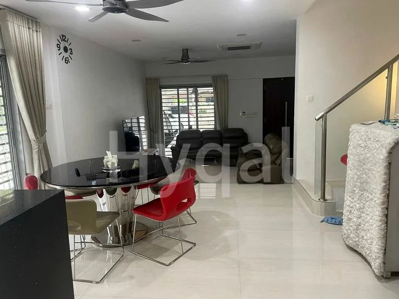 6 Bed Corner Terrace (Landed) for Sale in  Bulim Drive - Image 2
