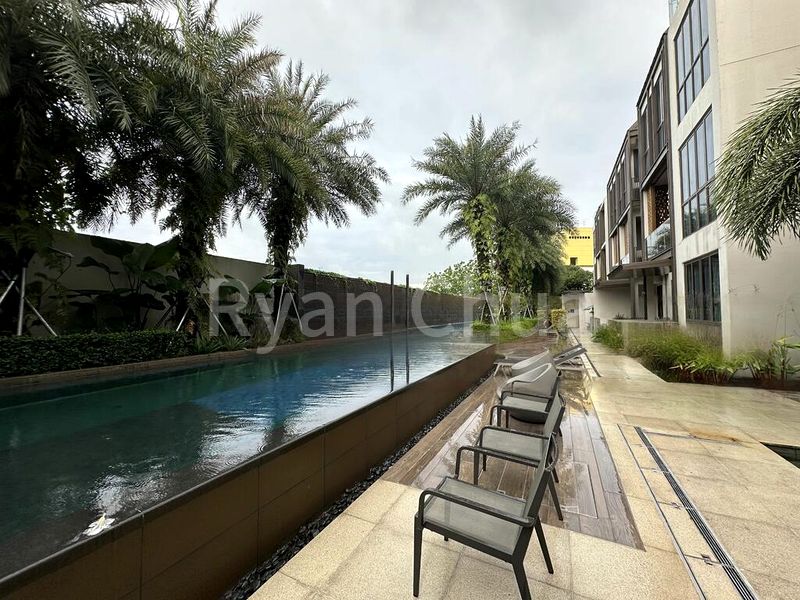 2 Bed Condo for Sale in  Parksuites - Image 4