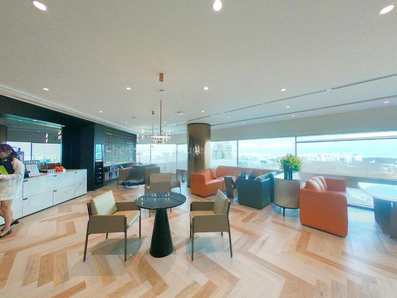 Office for Rent: Gateway East - Image 3