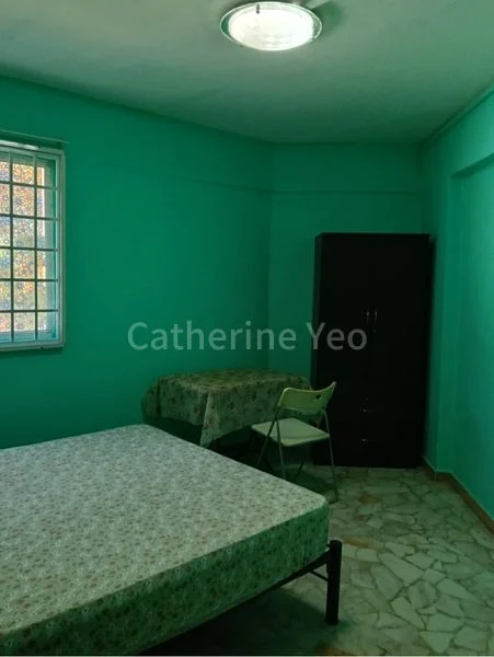 Common Room (HDB) for Rent in  215 Serangoon Avenue 4 - Image 7