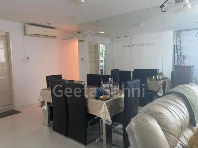 5 Room (5I) HDB for Rent in 126B Edgedale Plains - Image 3
