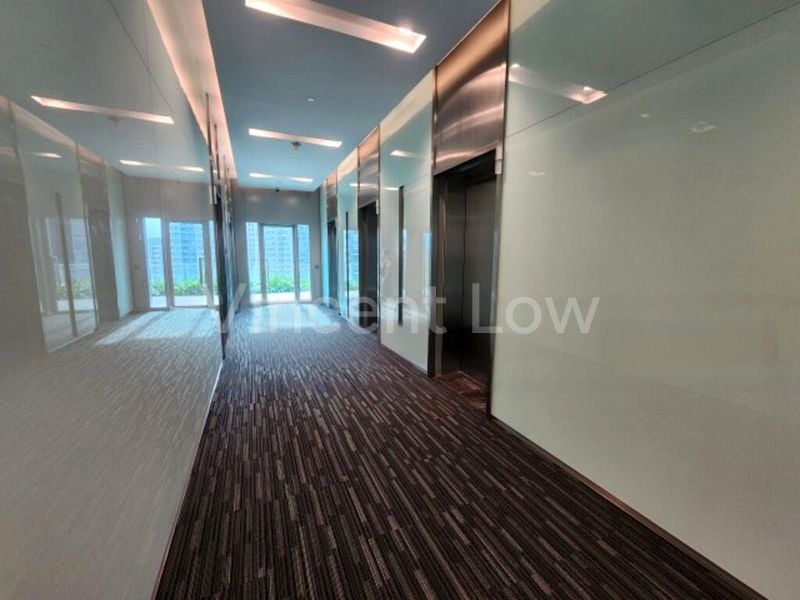Office for Sale: Freehold Office in Mixed-Use Development Near City & MRT, No ERP - Image 2
