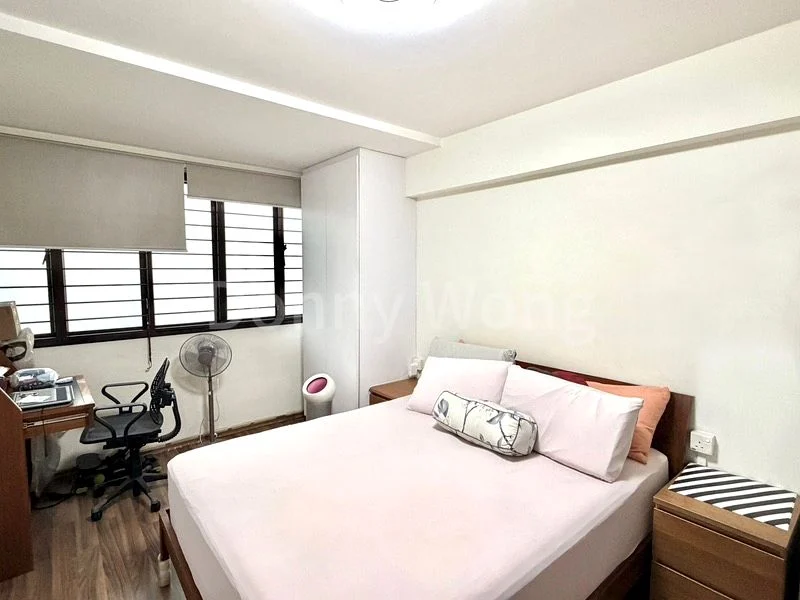 3 Room (3STD) HDB for Sale in  30 Jalan Klinik - Image 4