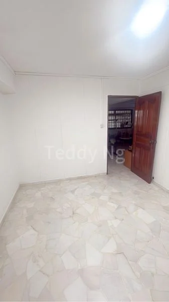 4 Room (4A) HDB for Rent in  607 Choa Chu Kang Street 62 - Image 1