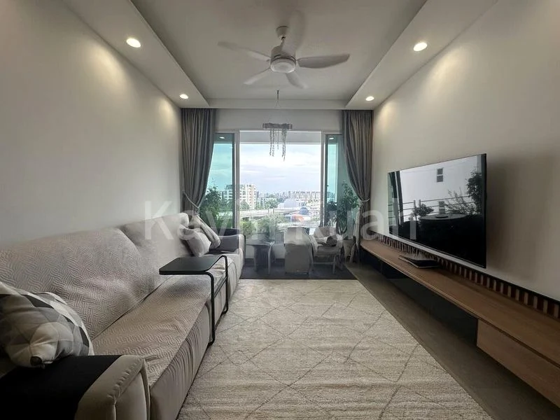 3 Bed Condo for Rent in  Sunglade - Image 1