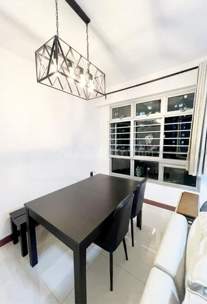 5 Room (5I) HDB for Sale in 443D Fajar Road - Image 8