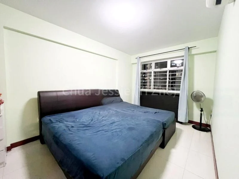 5 Room (5I) HDB for Sale in 443D Fajar Road - Image 4