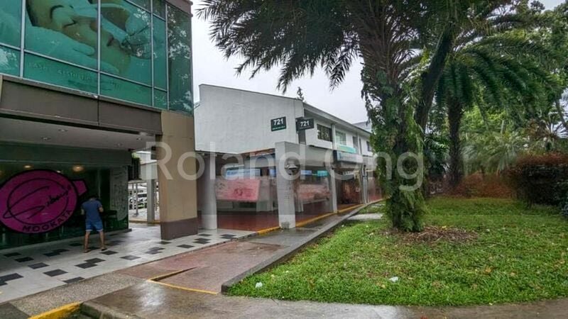 Shop / Shophouse for Rent: 721 Ang Mo Kio Avenue 8 - Image 1