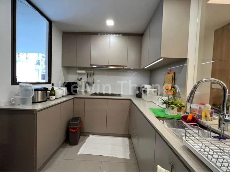 4 Bed Apartment (Condo) for Rent in  Seaside Residences - Image 2