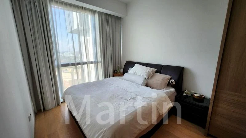 3 Bed Condo for Rent in  Echelon - Image 2