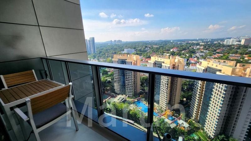3 Bed Condo for Rent in  Echelon - Image 8