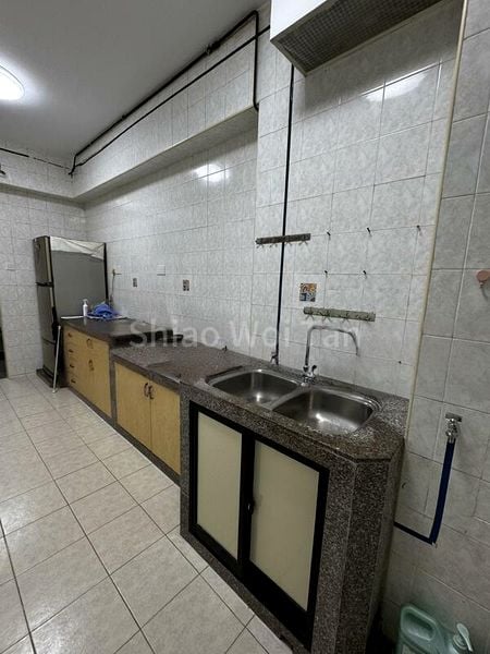 4 Room (4A) HDB for Rent in  395 Bukit Batok West Avenue 5 - Image 10