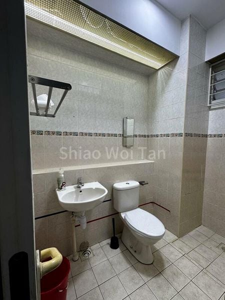 4 Room (4A) HDB for Rent in  395 Bukit Batok West Avenue 5 - Image 8