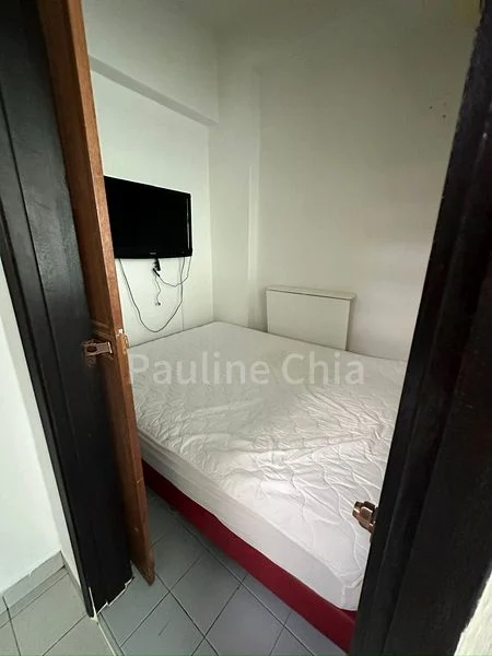 Studio Condo for Rent in  Pasir View Park - Image 3