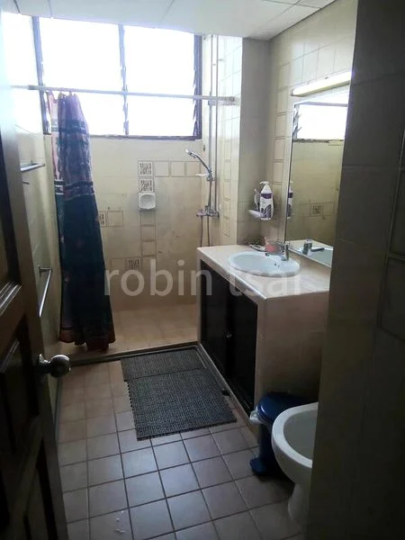Master Room (Condo) for Rent in  Sherwood Towers / Bukit Timah Plaza - Image 2