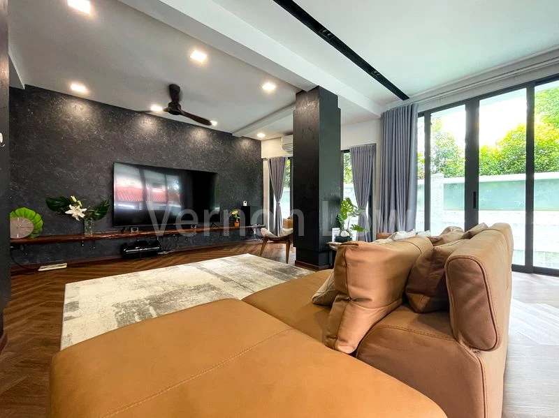 4 Bed Corner Terrace (Landed) for Sale in  Thomson Garden Estate - Image 1