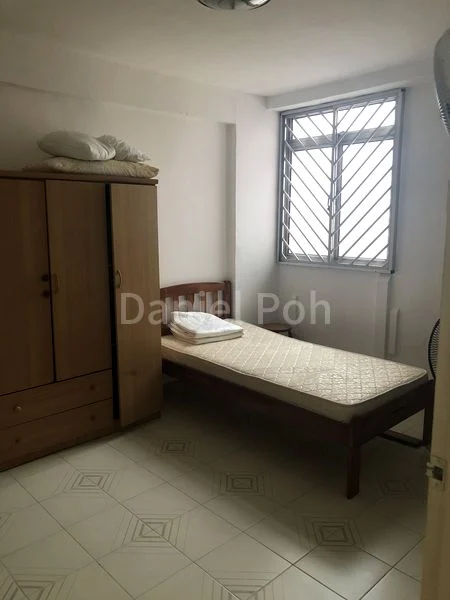 3 Room (3I) HDB for Sale in 306 Serangoon Avenue 2 - Image 3