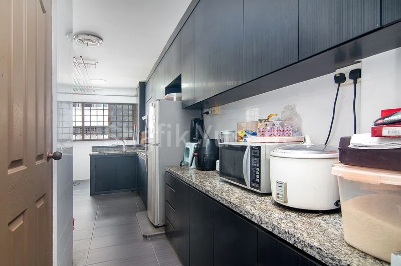 4 Room (4S) HDB for Sale in  609 Yishun Street 61 - Image 6