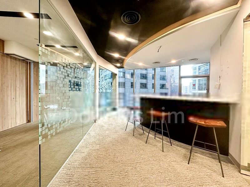 Office for Rent: Plus 2,000 Sq Ft Office/Shop on Main Street, Downtown Complex - Image 7